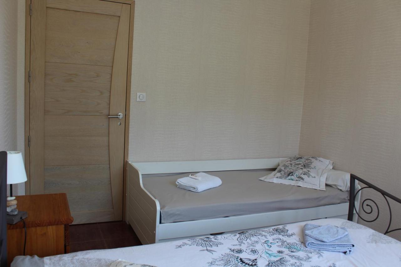 B&B La Lyre Saint-Georges-du-Bois  Экстерьер фото