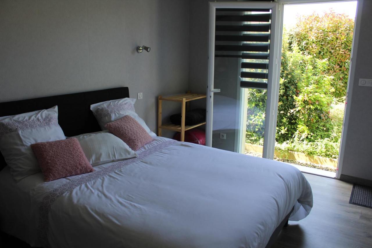 B&B La Lyre Saint-Georges-du-Bois  Экстерьер фото